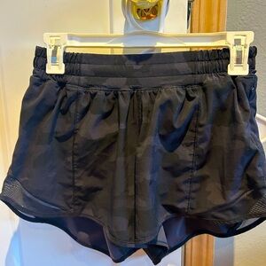 Lululemon Black Camo Hotty Hot 4” Shorts